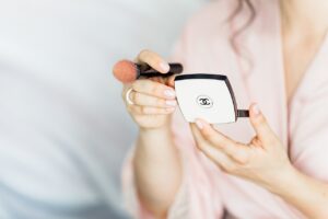 生理前に使う化粧品の成分で注意すべきポイントは？