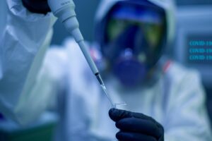 生理前のニキビ跡を治す方法は？